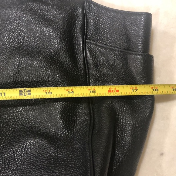 Tory Burch Thea Round Tote Black Leather Shoulder Bag - Picture 12 of 12